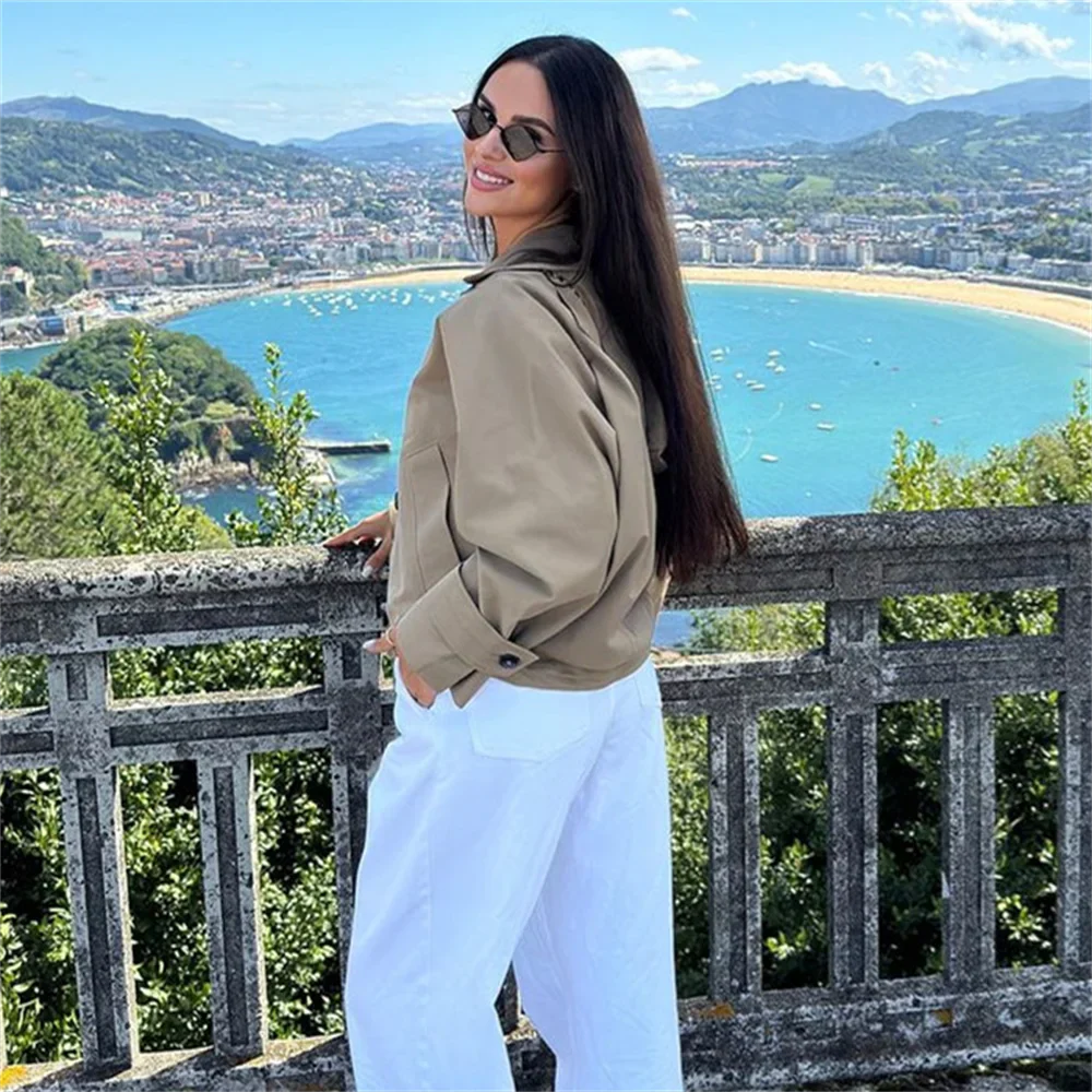 Mala™ | Komfort og Stil i Én Khaki Jakke