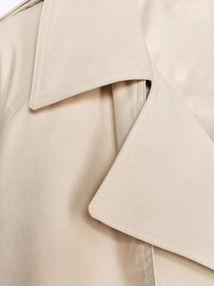 Melody™ | Kort Trenchcoat med Snøredetaljer