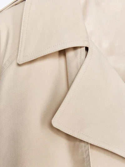 Melody™ | Kort Trenchcoat med Snøredetaljer